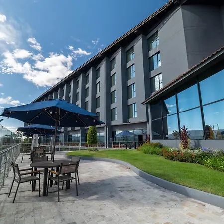 Wyndham Quito Airport-3